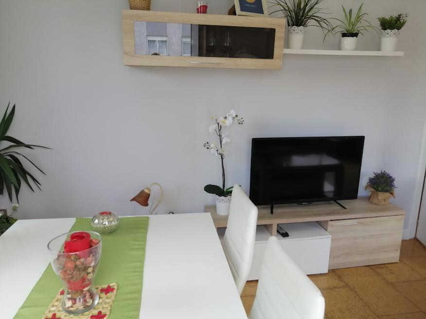 Sobre La Villa 12 Neda Eksteriør billede